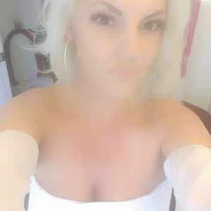 Meet your Posher, Michele